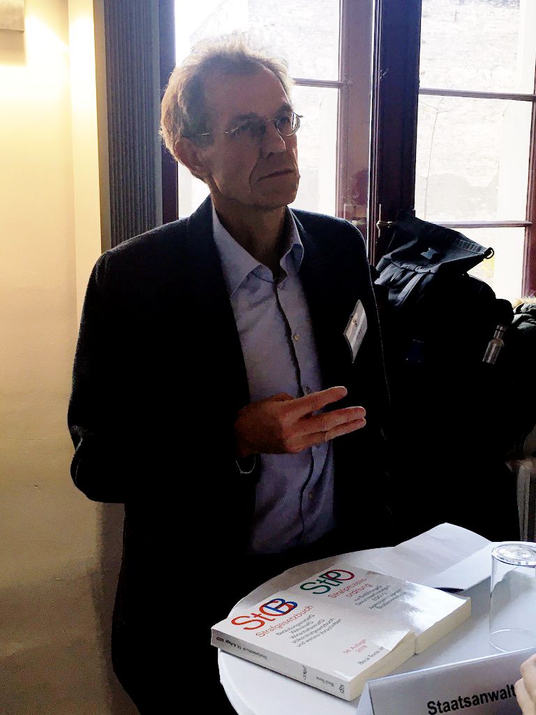 Staatsanwalt Holger Siebert, Staatsanwaltschaft Halle, informierte über seine spannende Tätigkeit.