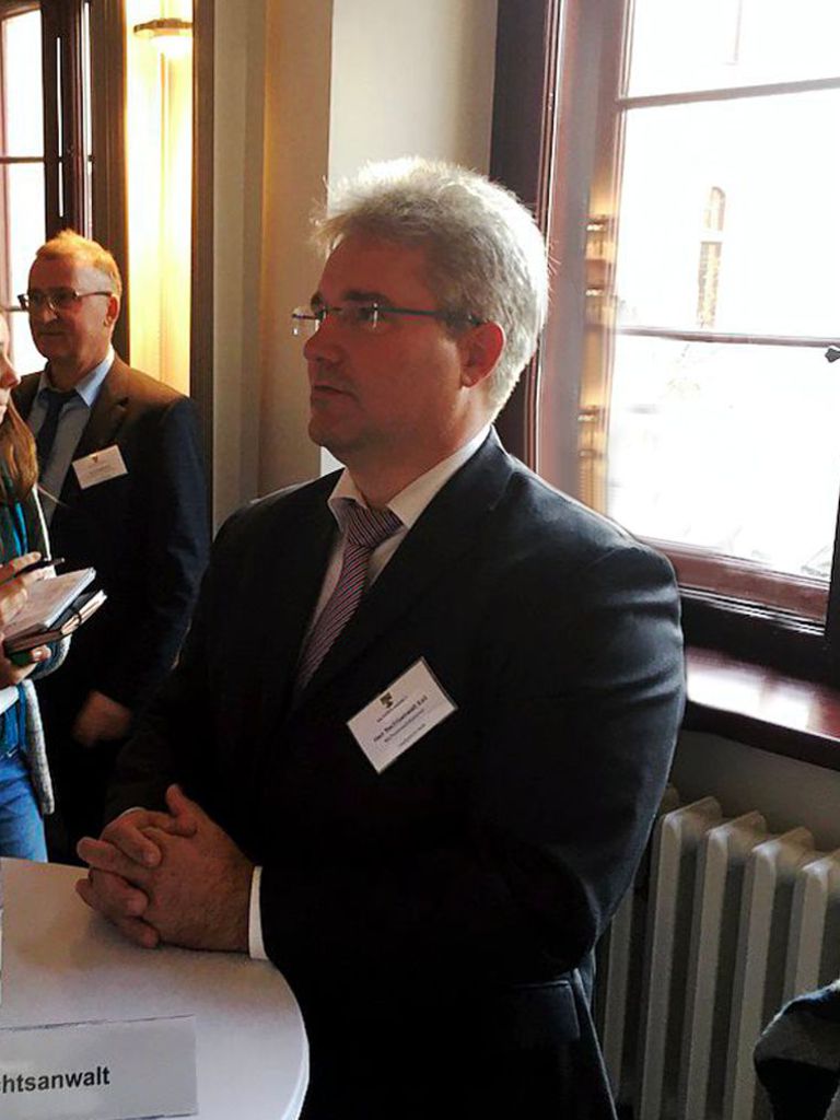 Rechtsanwalt Marten Keil aus Halle (Saale) warb für seinen Berufsstand