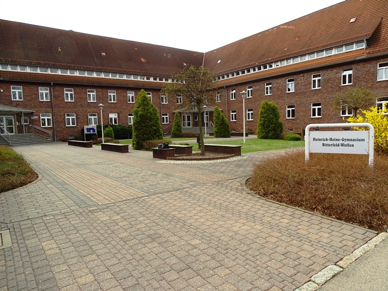 Ausstellungsort Heinrich-Heine-Gymnasium Bitterfeld-Wolfen